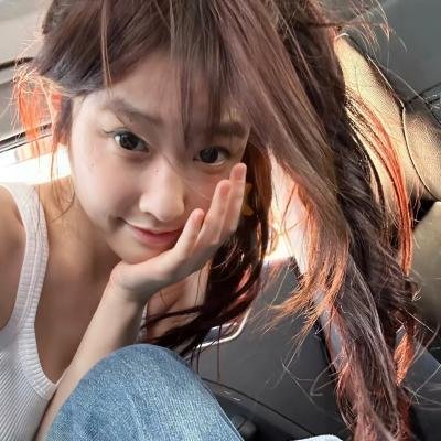 佳人送我置山巅